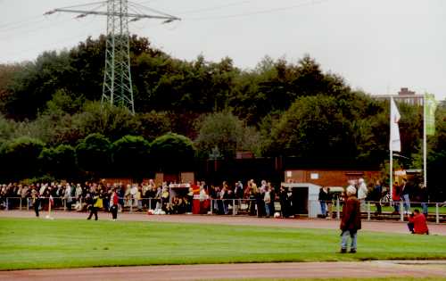 Sportplatz am Berner Heerweg - folgt