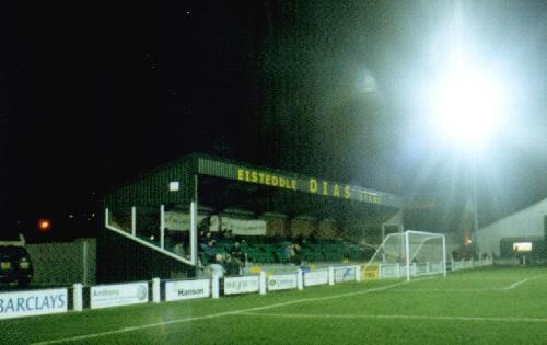 Park Avenue - Hintertortrib�ne (Eisteddle Dias Stand)