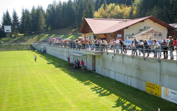 Drei L&auml;rchen Stadion