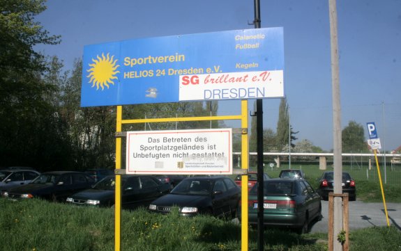 Sportplatz Liebst&auml;dter Str.