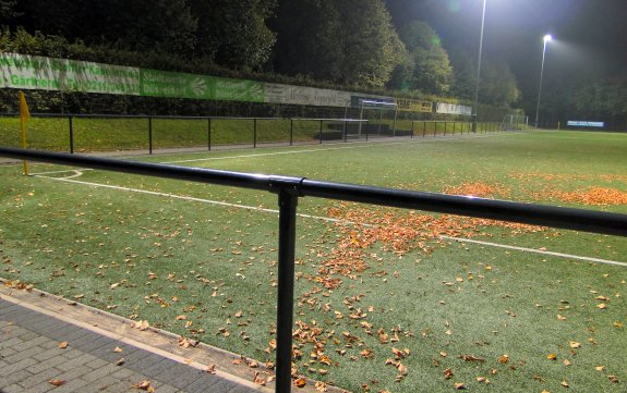 Sportplatz Schwarz-Wei&szlig; 06