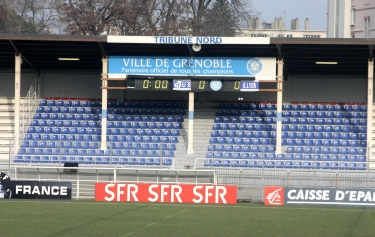 Stade de Lesdigui&egrave;res