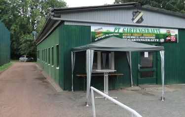 Sportplatz Oberst&uuml;ter