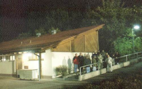 Wasgau-Stadion - Improvisierte &uuml;berdachte Pl&auml;tze