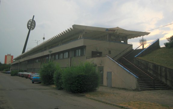 V&scaron;esportovn&iacute; stadion