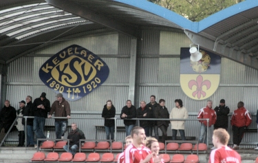 H&uuml;lsparkstadion