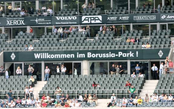 Borussia-Park - Haupttrib&uuml;ne Detail