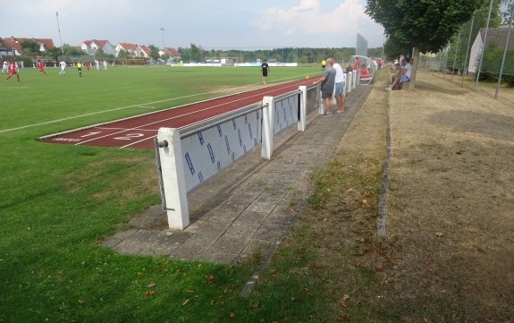 Sportgel�nde Dr.-Walter-Kolb-Stra�e