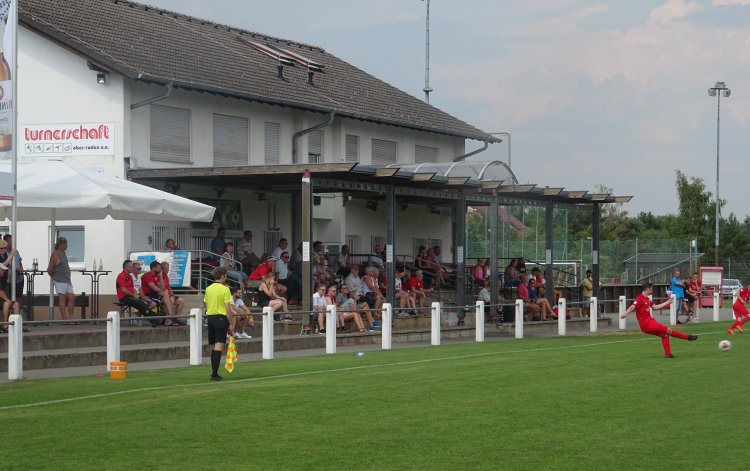 Sportgel�nde Dr.-Walter-Kolb-Stra�e