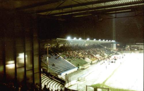 Bieberer Berg - Sitzpl&auml;tze auf der Geraden