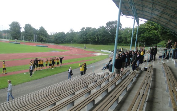 Sportstadion im Sportpark Illosh&ouml;he