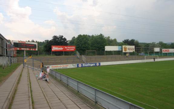 Stadion Br&ouml;tzinger Tal