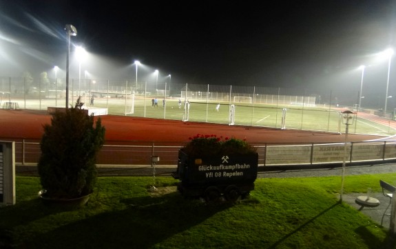 Gl&uuml;ckauf-Kampfbahn