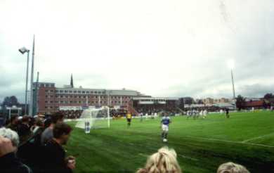 Sundsvall Idrottsparken - kleine Trib&uuml;ne Totale