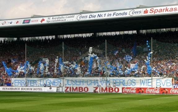 Ruhrstadion - Oliseh- und BVB-Schm�hung