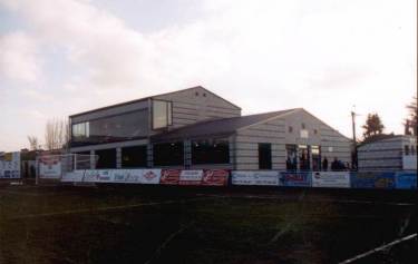 Stade de la Cit&eacute; - Trib&uuml;ne von Nahem