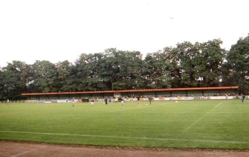  Waldstadion - Gegentrib&uuml;ne