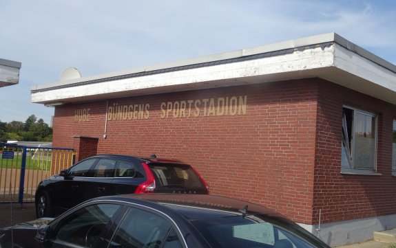 Hubert-B�ndgens-Stadion